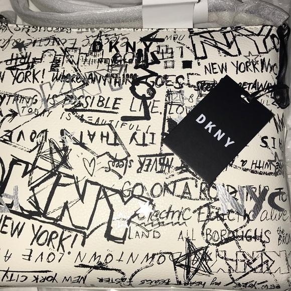 🥳HP🥳 DKNY Crossbody - Picture 5 of 9